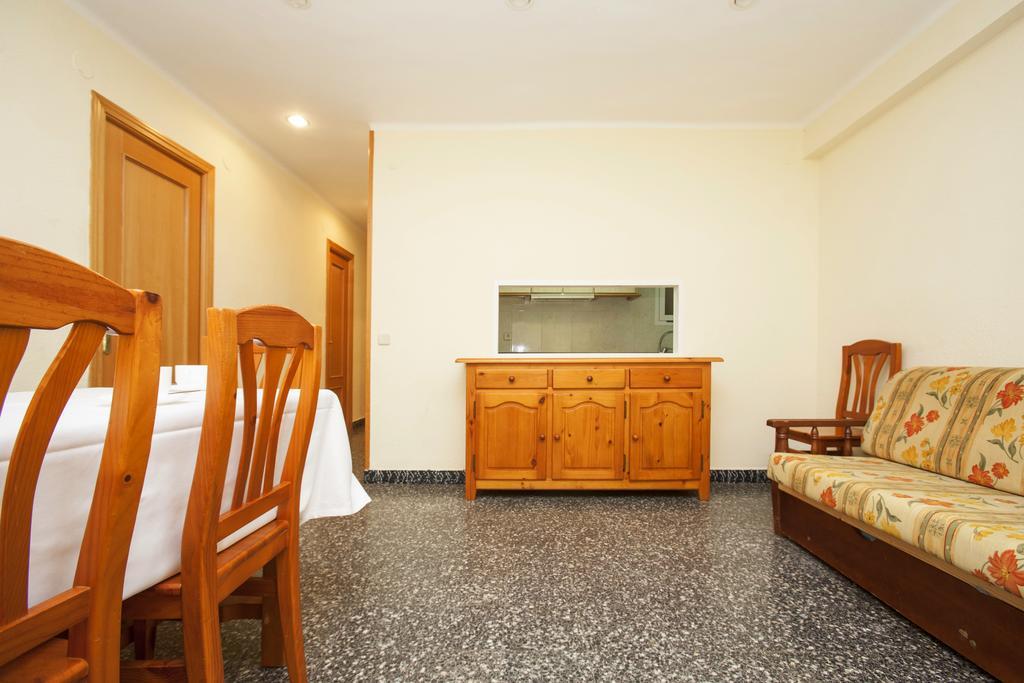 Goya Apartments ซาลอว์ ภายนอก รูปภาพ